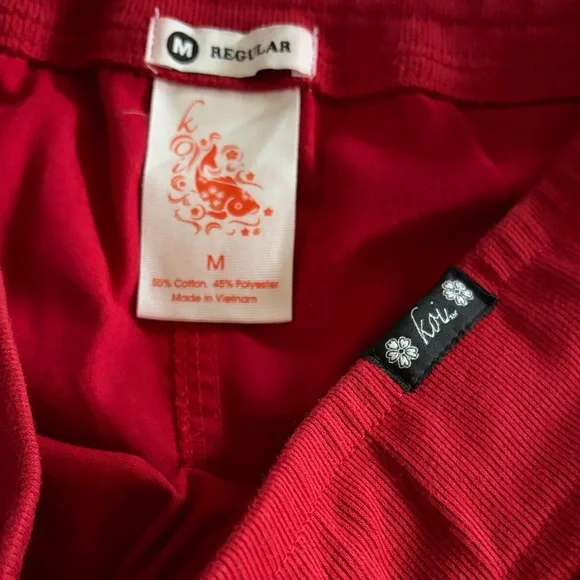 Koi Lite Red Scrub Pants Women’s Medium Comfort Waist Drawstring Pockets - Picture 3 of 5